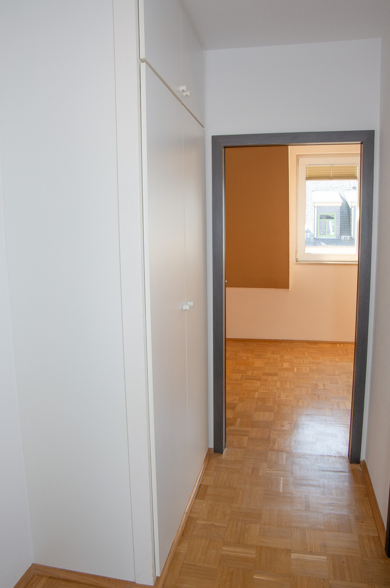 Einbauschrank im Flur